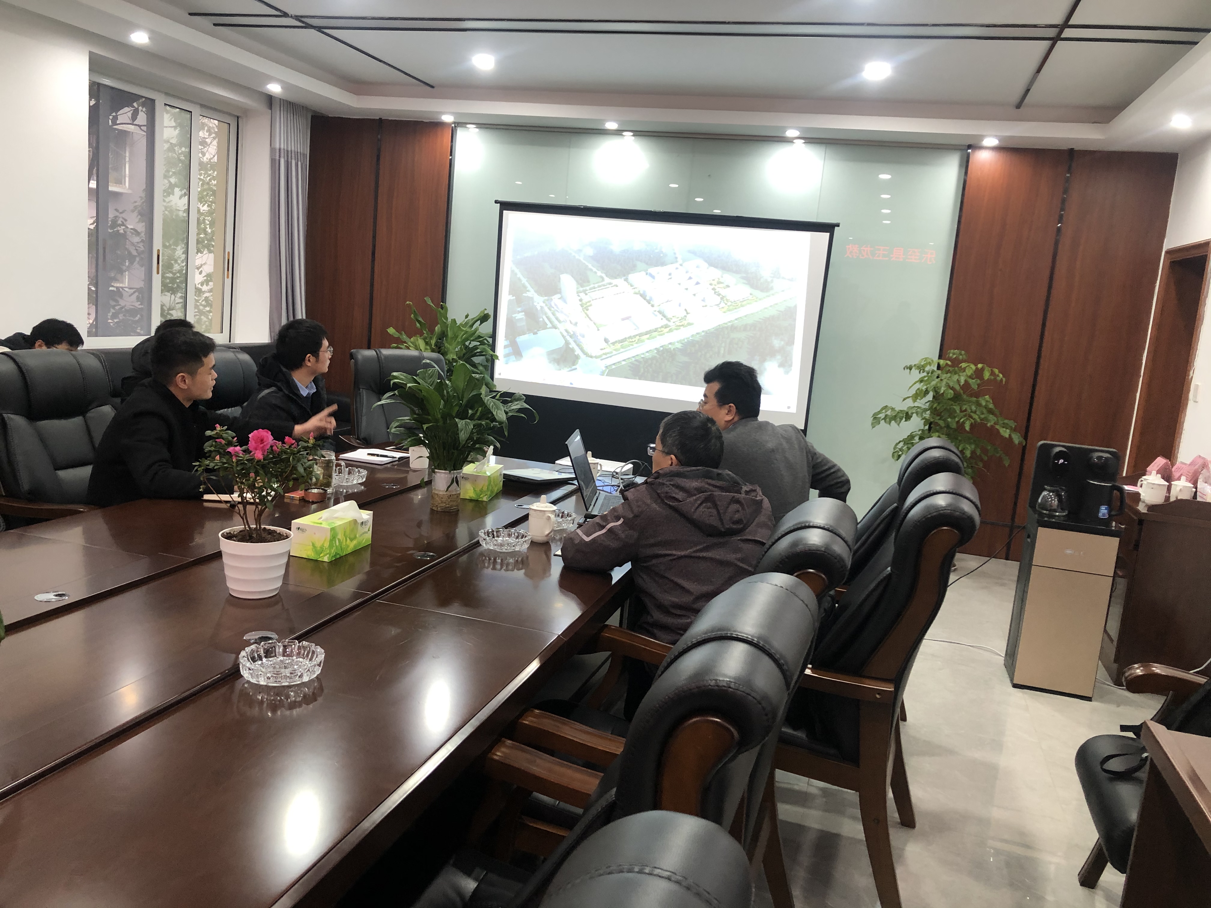 2c4ac079f423696bba245d3f36ad782