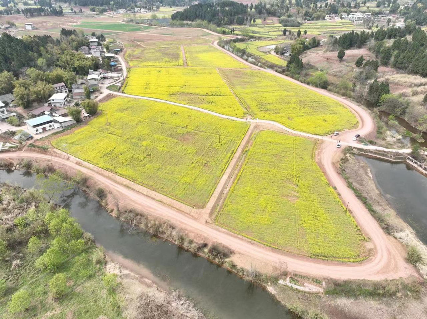 高348f70b23be374abeb7a32a770c6716f1_b 高348f70b23be374abeb7a32a770c6716f1_b