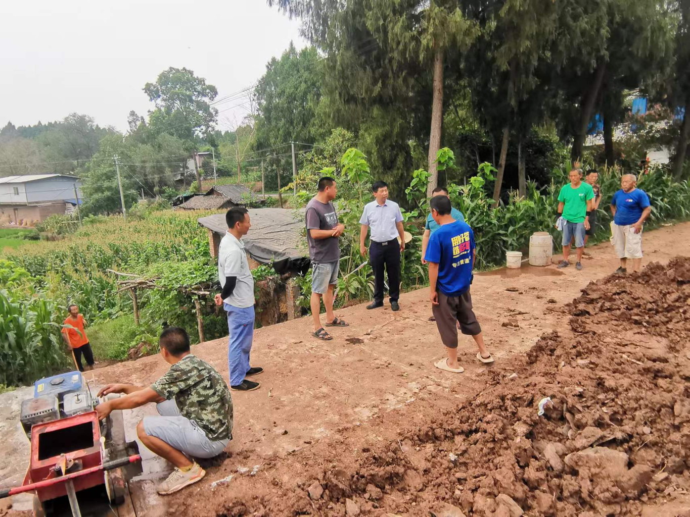 4180e103be4b4e3bb8e83276171b0f23_b