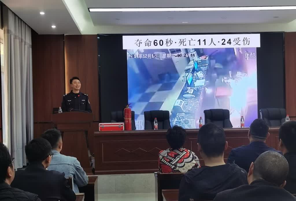 d16be26665f1404591e23efe2b38b521_b